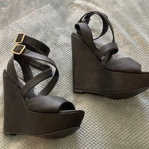 Steve Maddens Wedge Heels